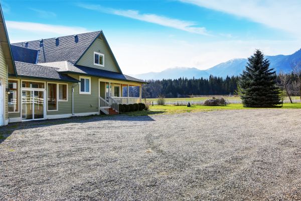 Gravel Driveway Repair in Brentwood