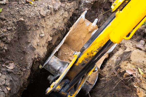 Downspout Trenching in Brentwood