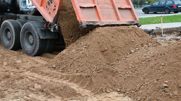 Dirt Relocation in Brentwood