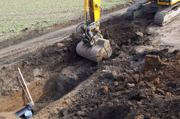 Cost of Backhoe Trenching in Brentwood