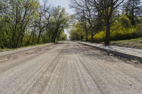 Unpaved Road Repair in Brentwood