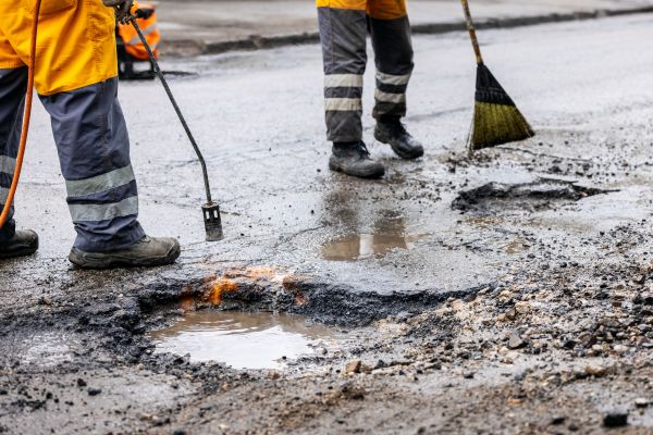 Gravel Pothole Repair in Brentwood