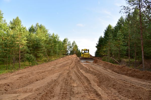 Cost of Road Regrading Service in Brentwood