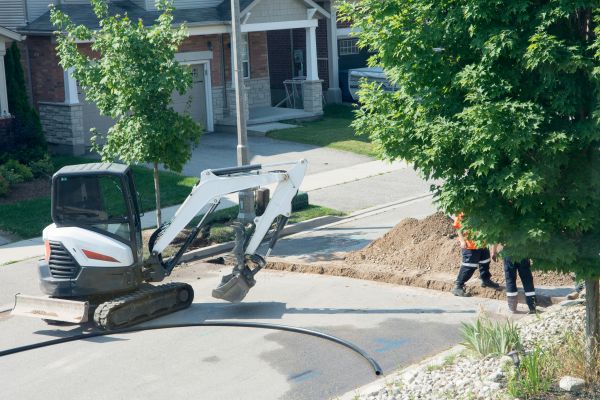Electrical Line Trenching in Brentwood
